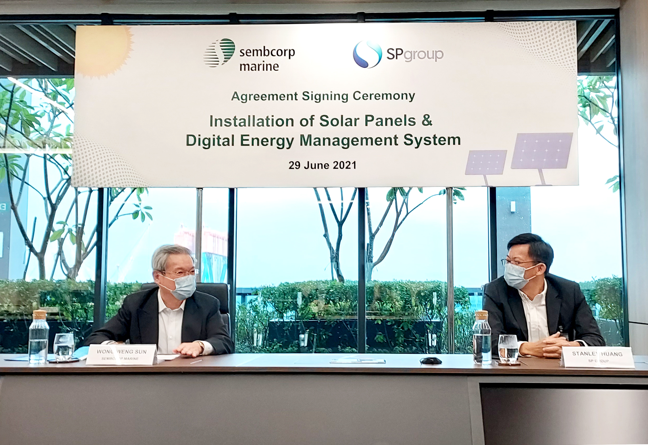 Sembcorp signing ceremony